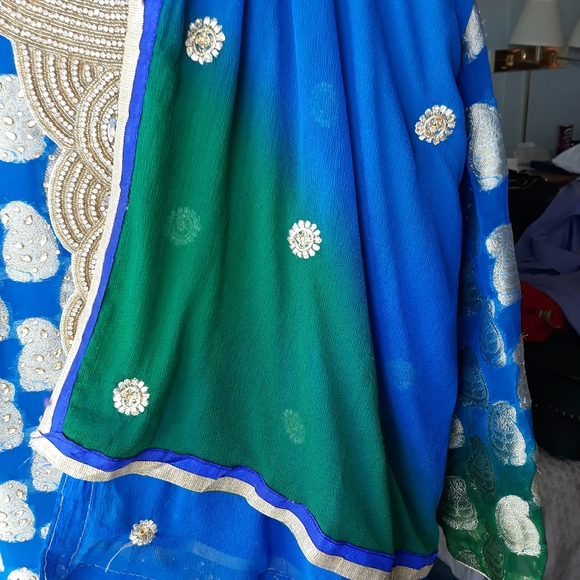 Paki mehndi themed shalwar kameez - Picture 6 of 7